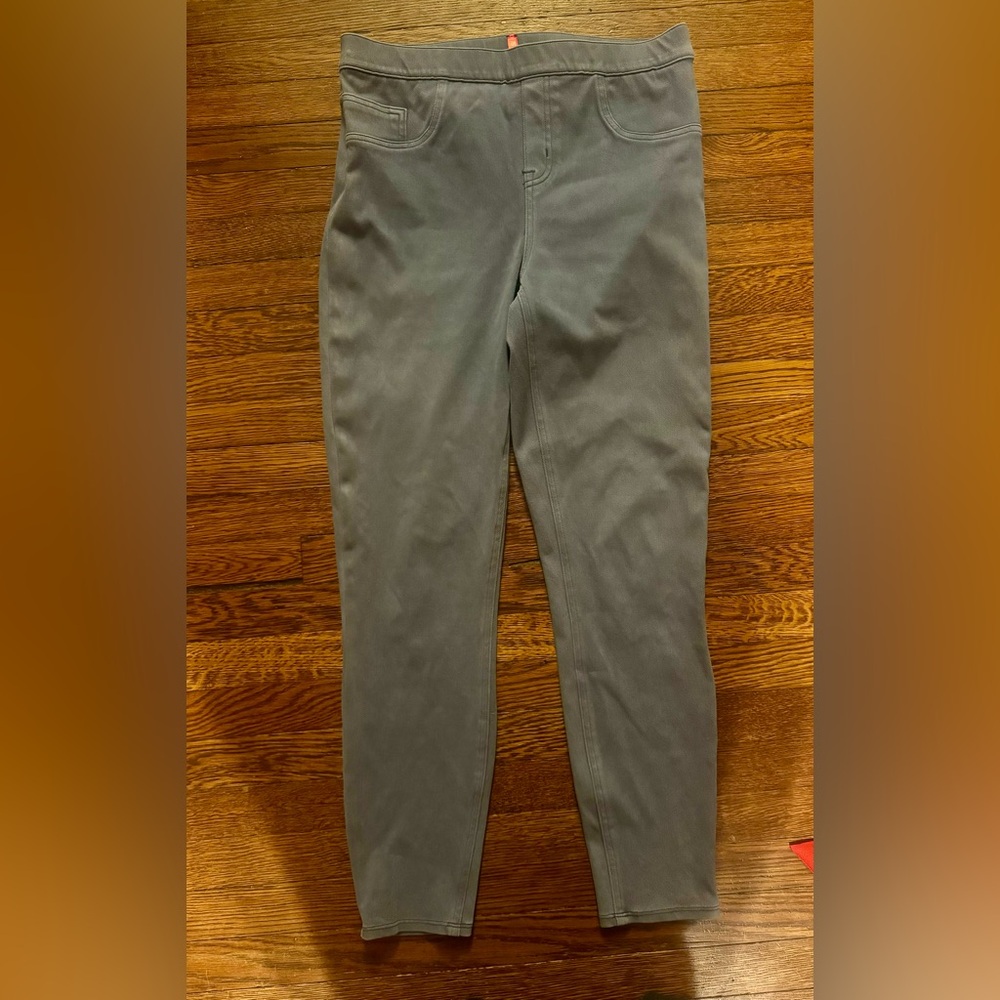 SPANX Mid-Gray Pull-On Leggings, Size Large